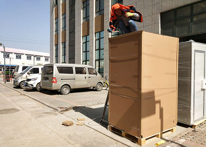 桑植某種植合作社采購凈化板單吹手動風(fēng)淋室